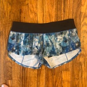 RARE LULULEMON speed shorts 2.5”